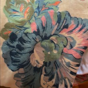 Meet your Posher, Mireille